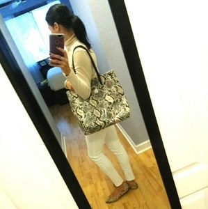 Meet your Posher, Alba